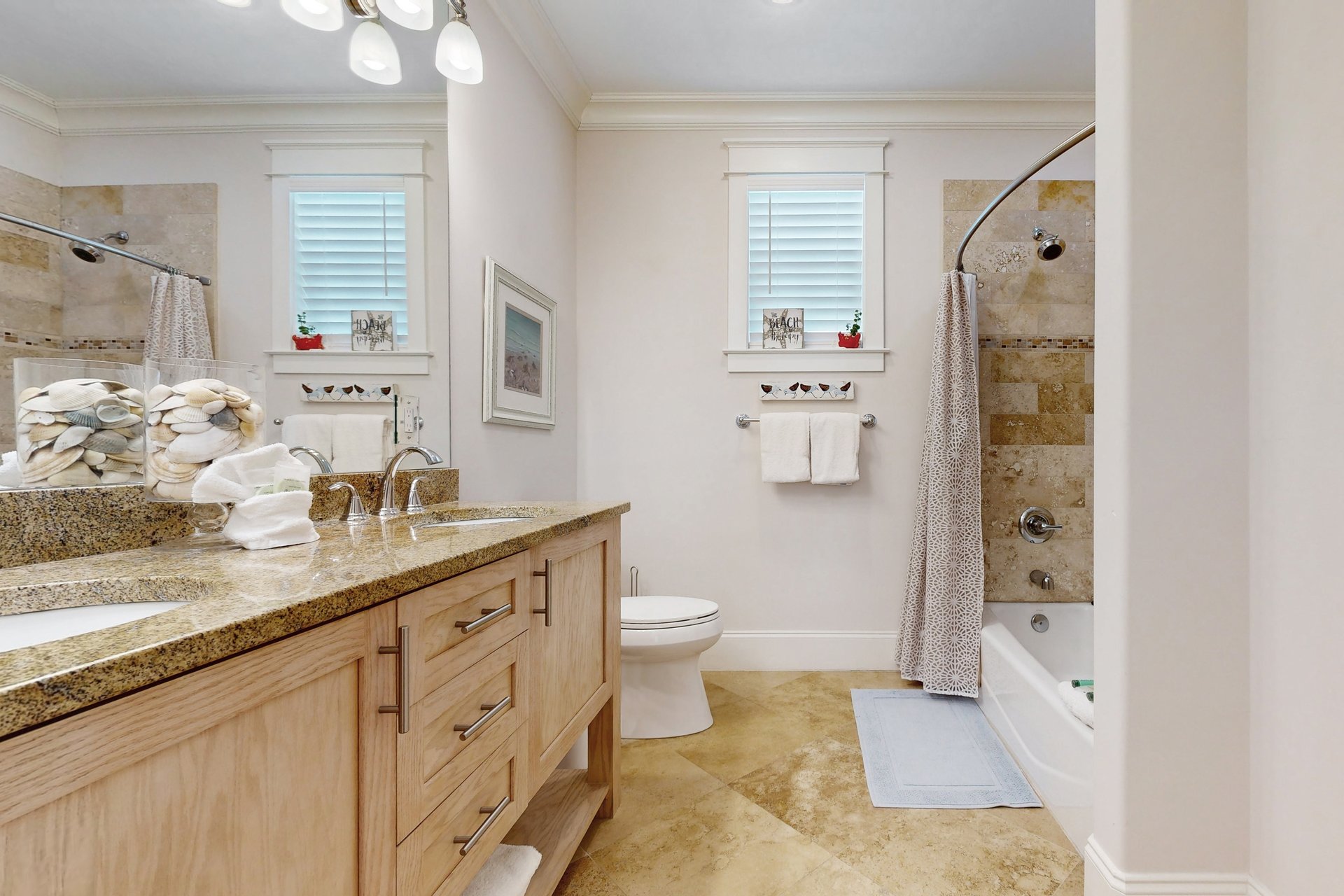 Lakeside Happy Place 11