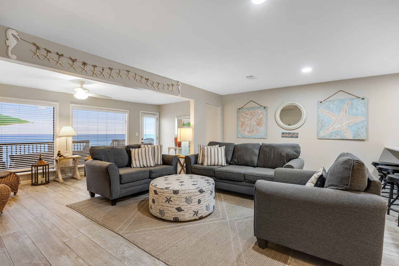 Green Reef Townhomes 19  Dolphin Run 1