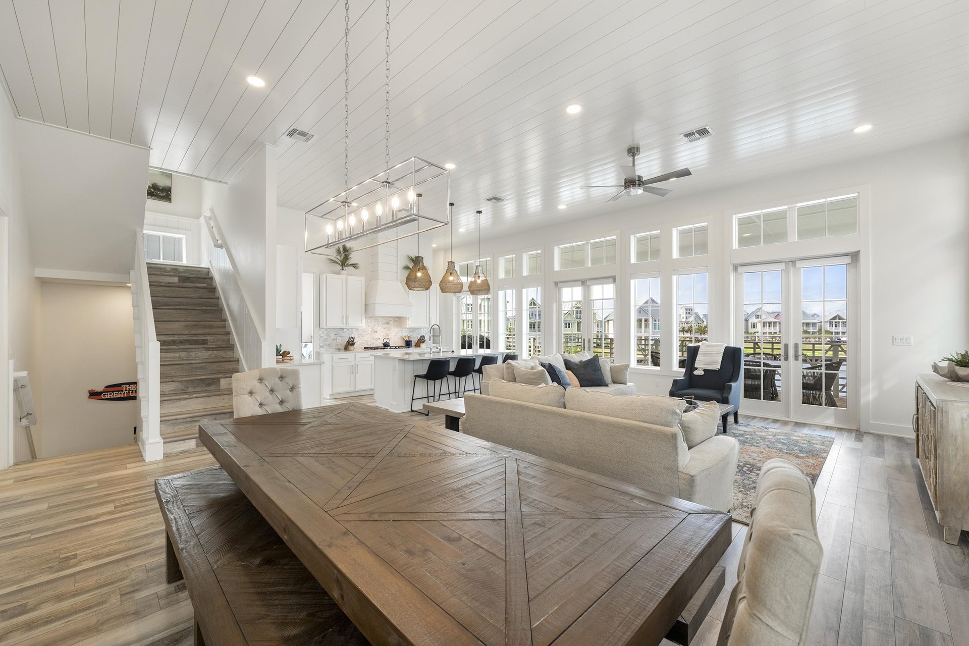 LivingDining, 2nd Floor