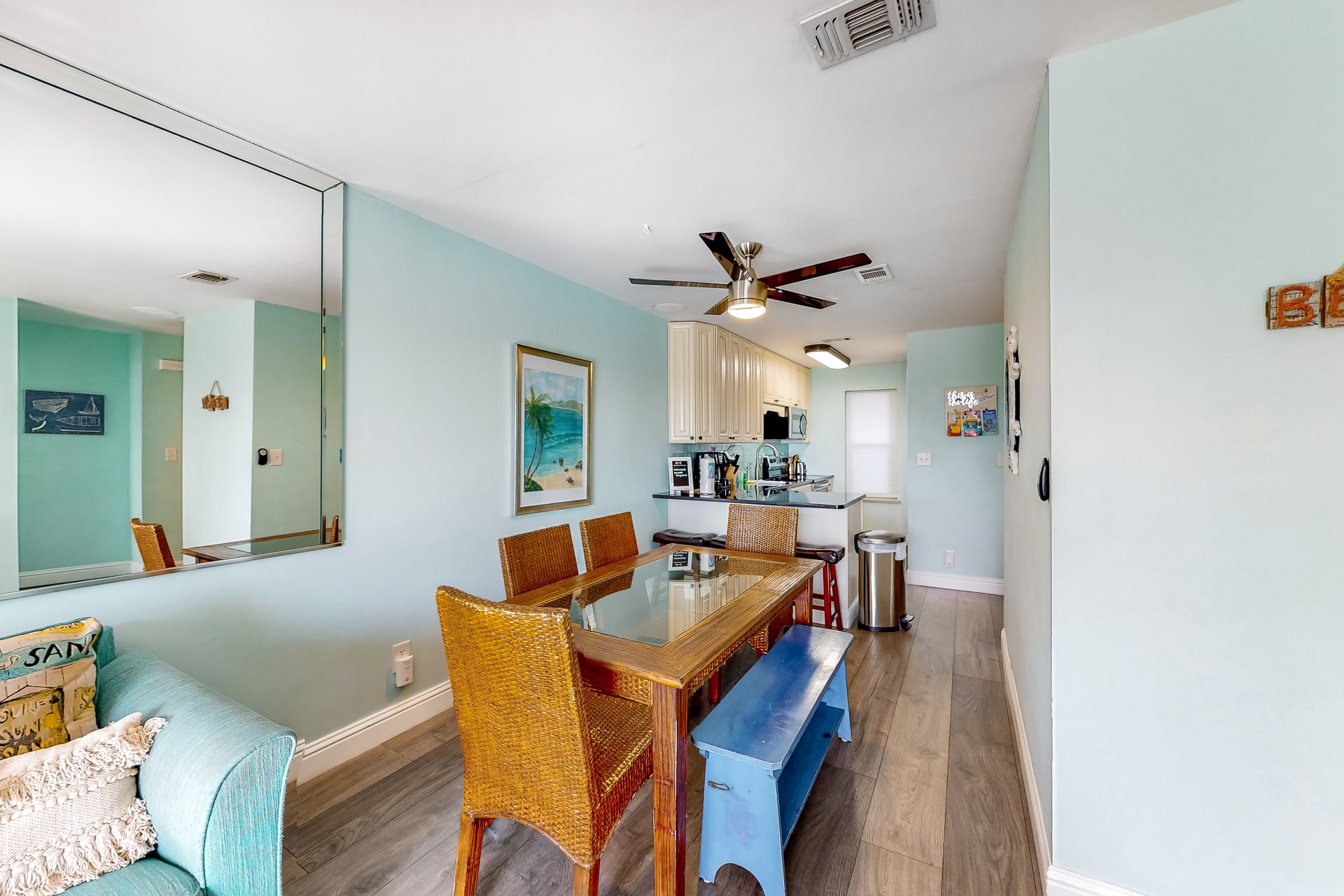 Poolside Villas 206 4