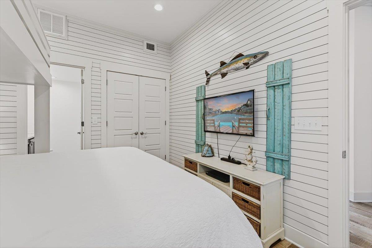 Bunk Room Furnishings