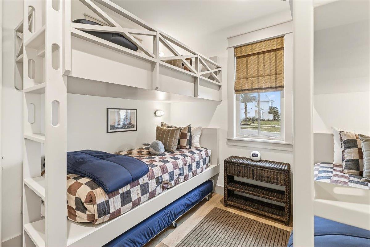 Bunk Room, 1st Floor