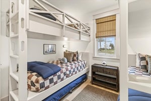 Bunk Room, 1st Floor