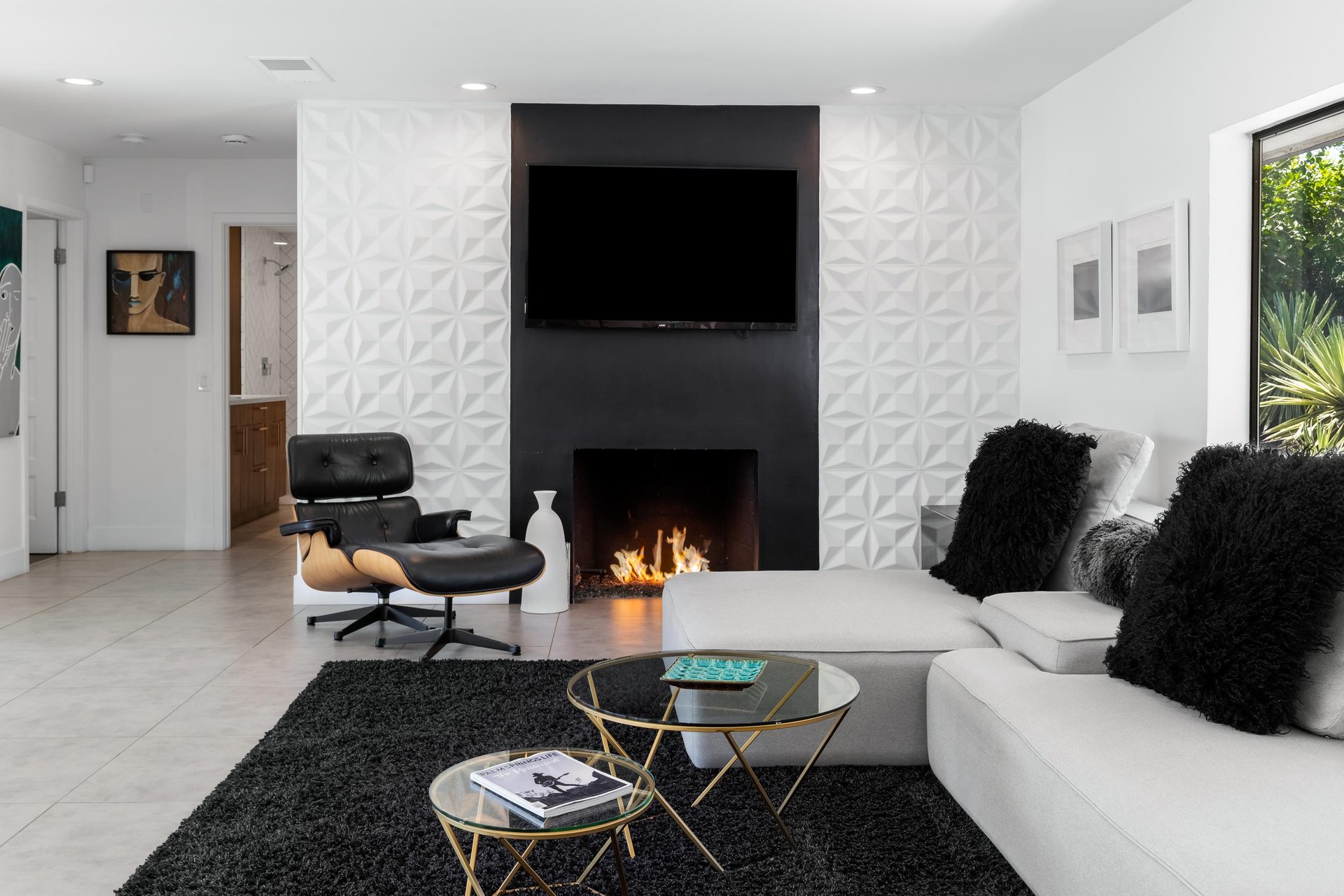 Gas fireplace.