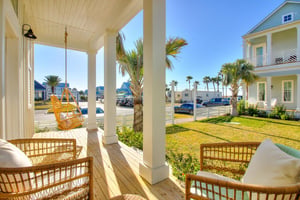 1st Floor, Front Porch