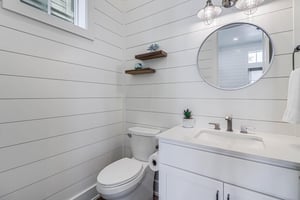 Powder Bath, 1st Floor