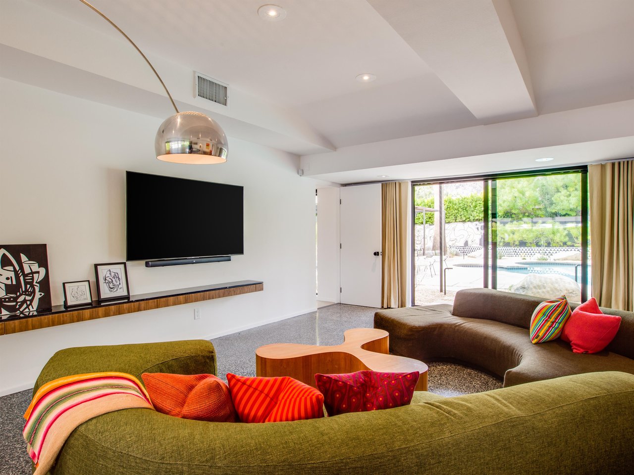 Luxurious living area