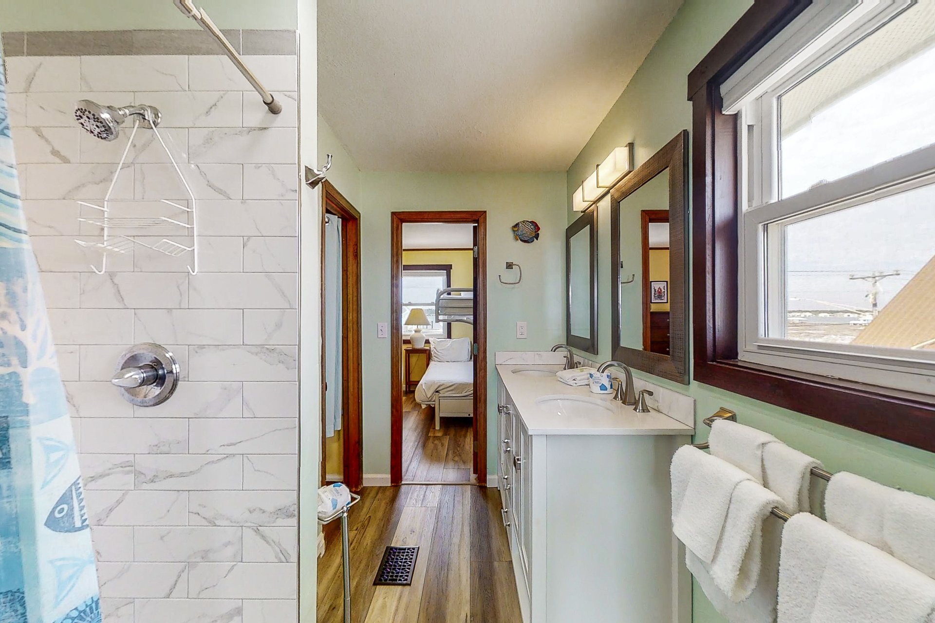 Muldoon Beach House 16