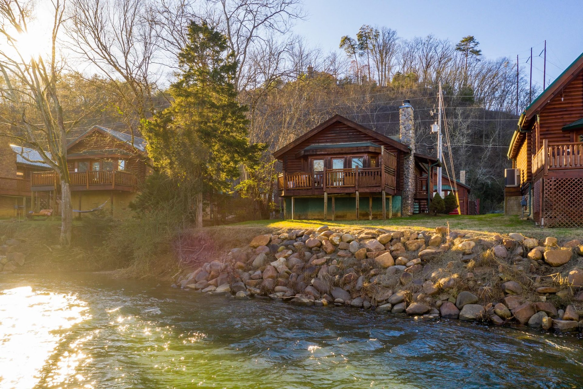 Looking at the cabin at Gone Fishin, a 2bedroom cabin rental located in Pigeon Forge
