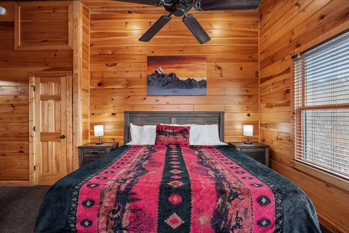 King Bedroom 3