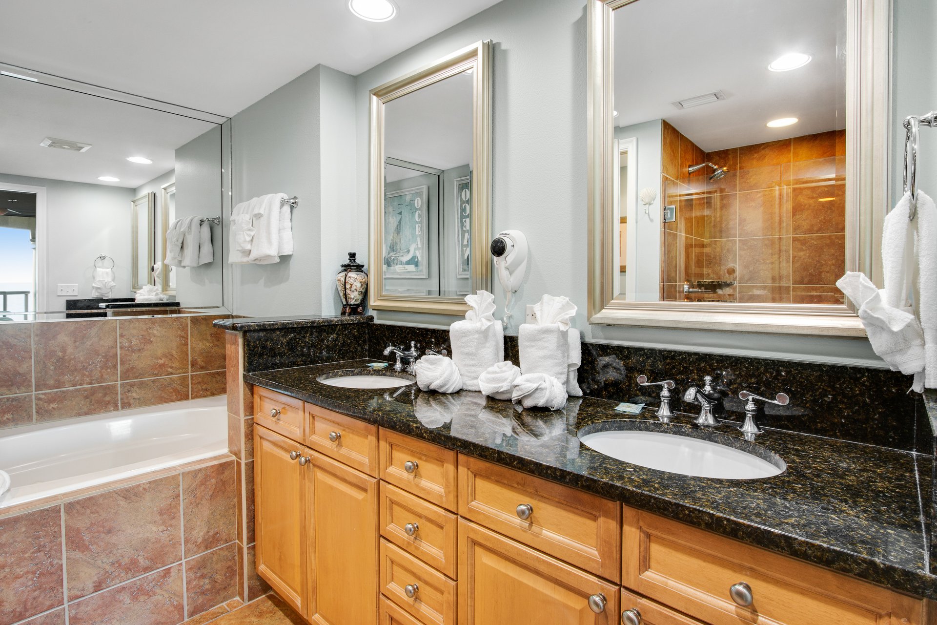 Portofino Island Resort amp Spa Tower 11402 18