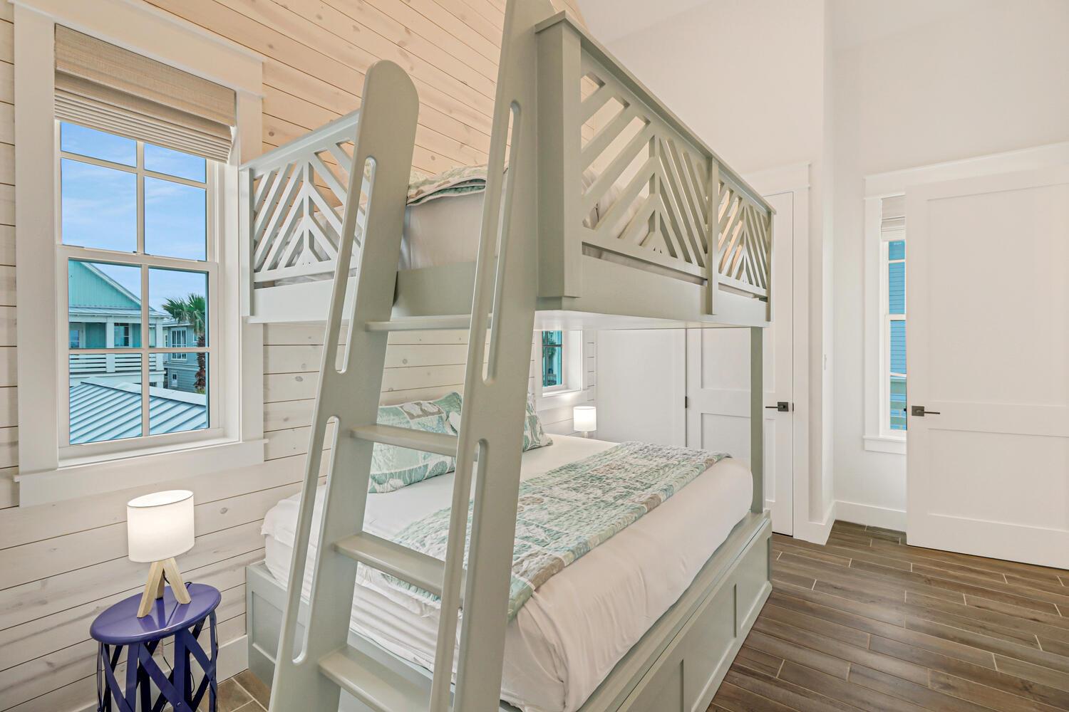 Bunk Room, 2nd Floor