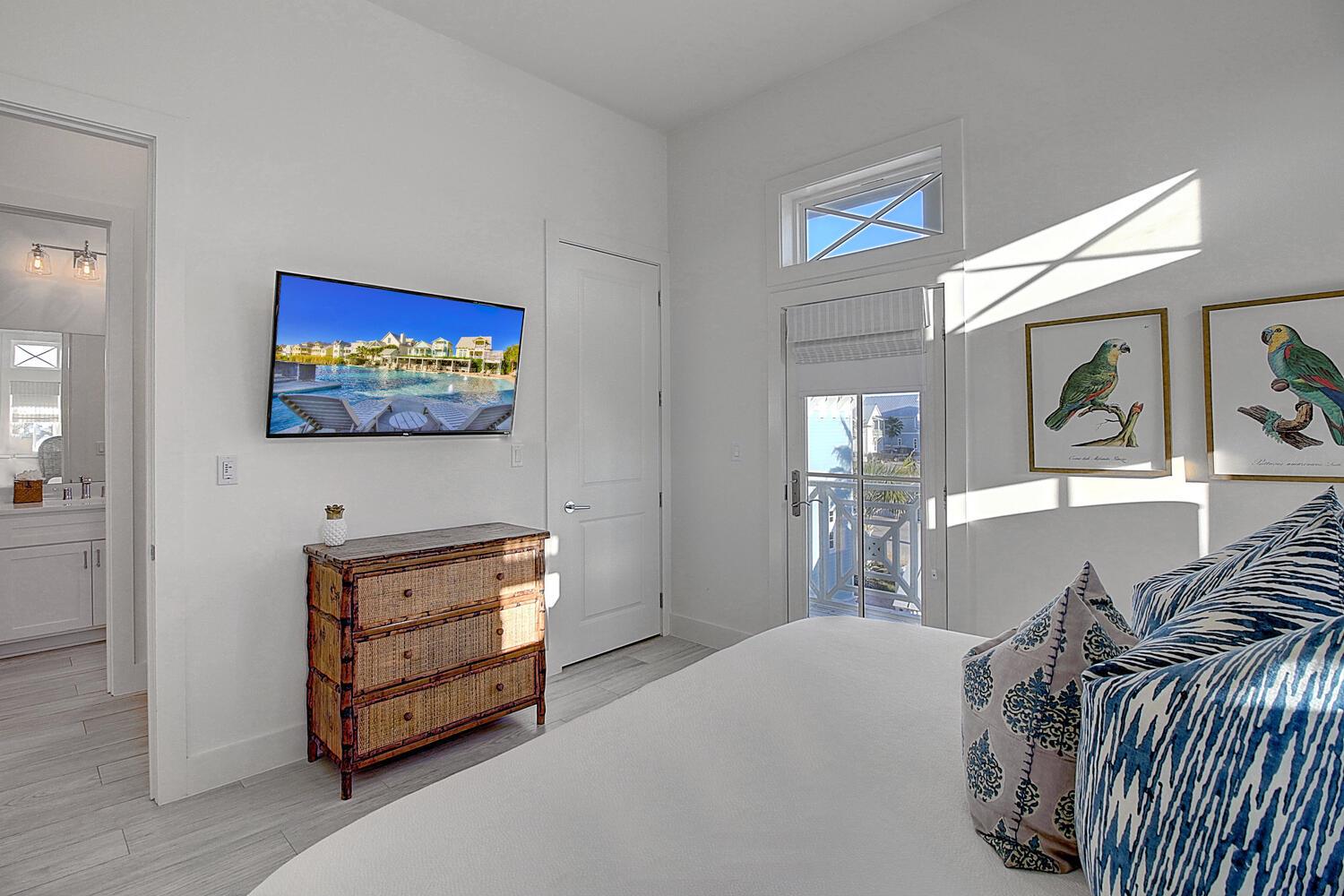 2nd Floor, King Bedroom