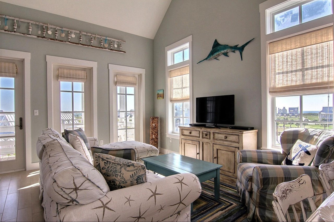 Living Room With Smart TV  1st Floor