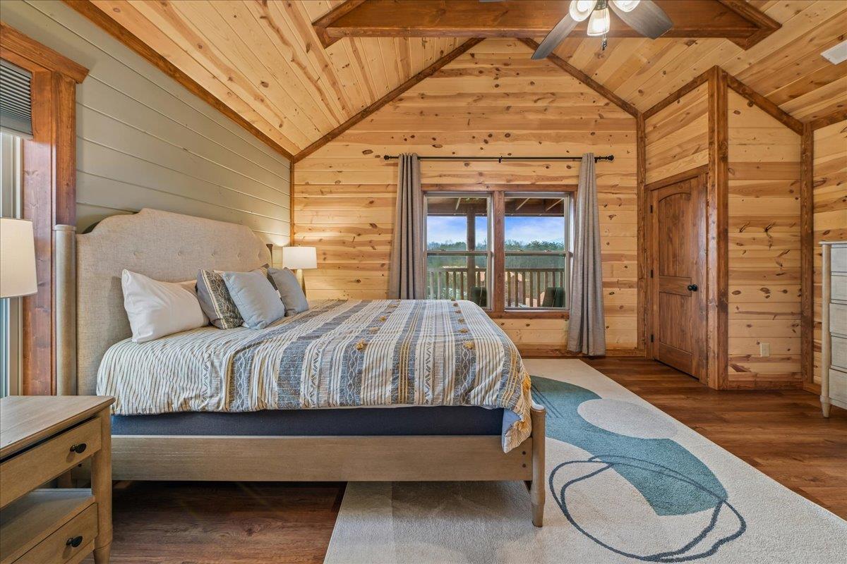 097Bedroom