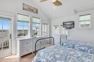 Twin Bedroom with Peaks of Gulf, 3rd Floor
