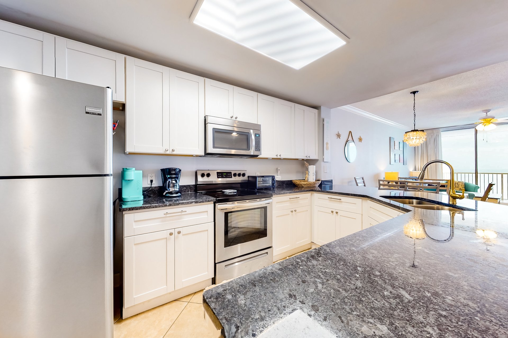 The Beach Club 1407C 5