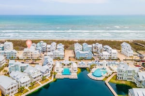 Aerial View, Location