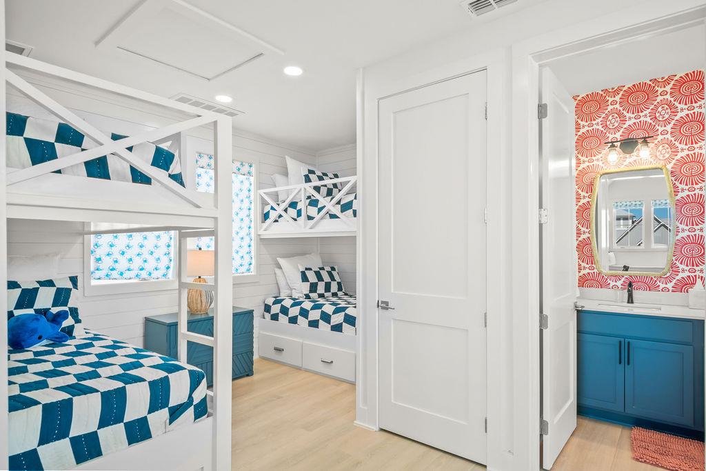 Bunk Suite, 3rd Floor