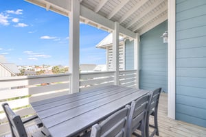 Side Balcony, 1st Floor