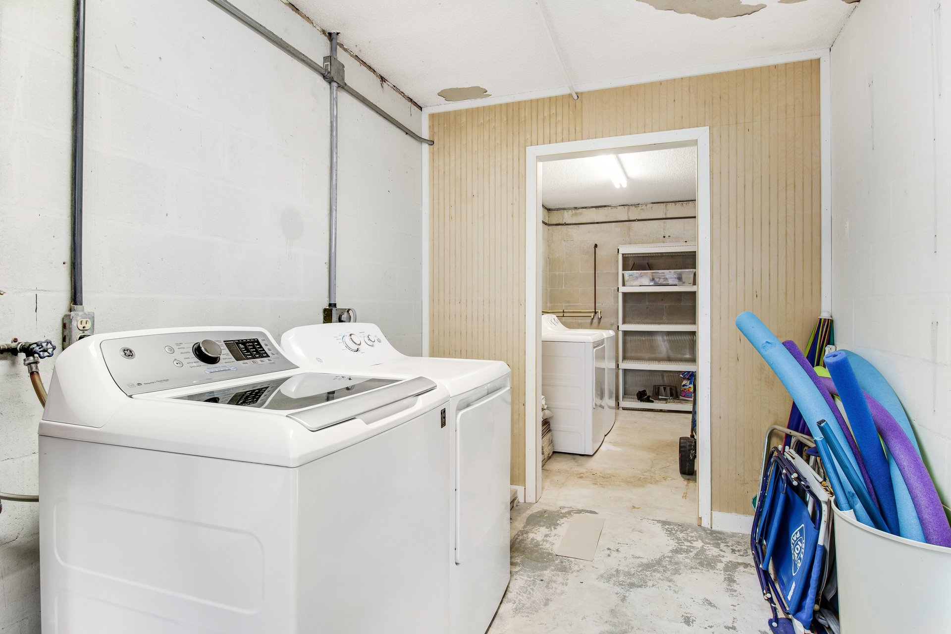 Turquoise Paradise West 20