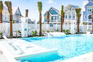 Neighborly Square Pool