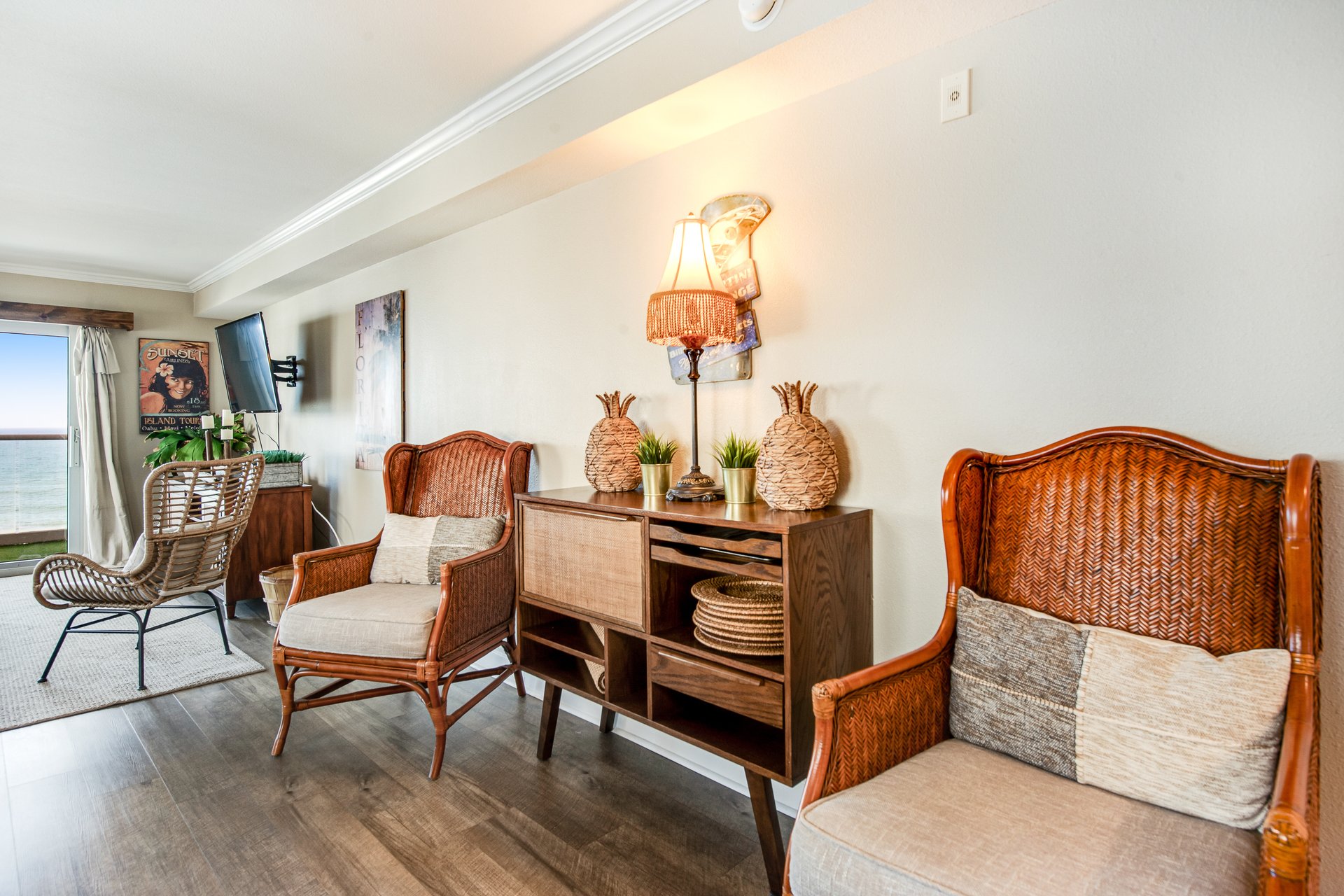 Regency Towers W 701 13