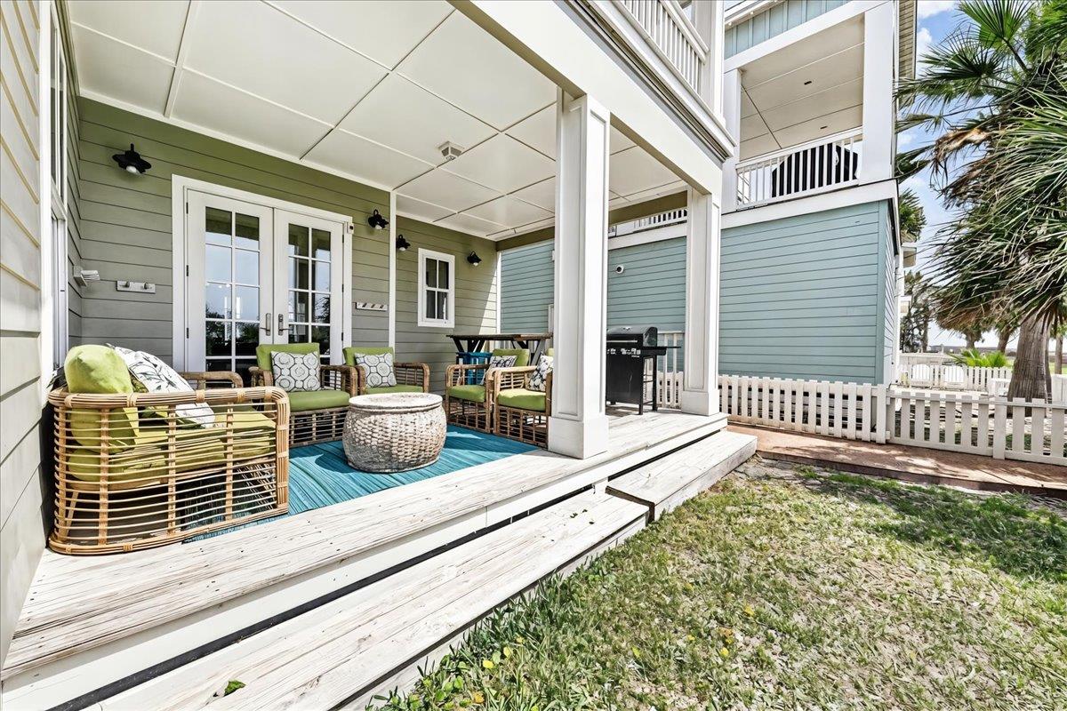 1st Floor, Back Porch