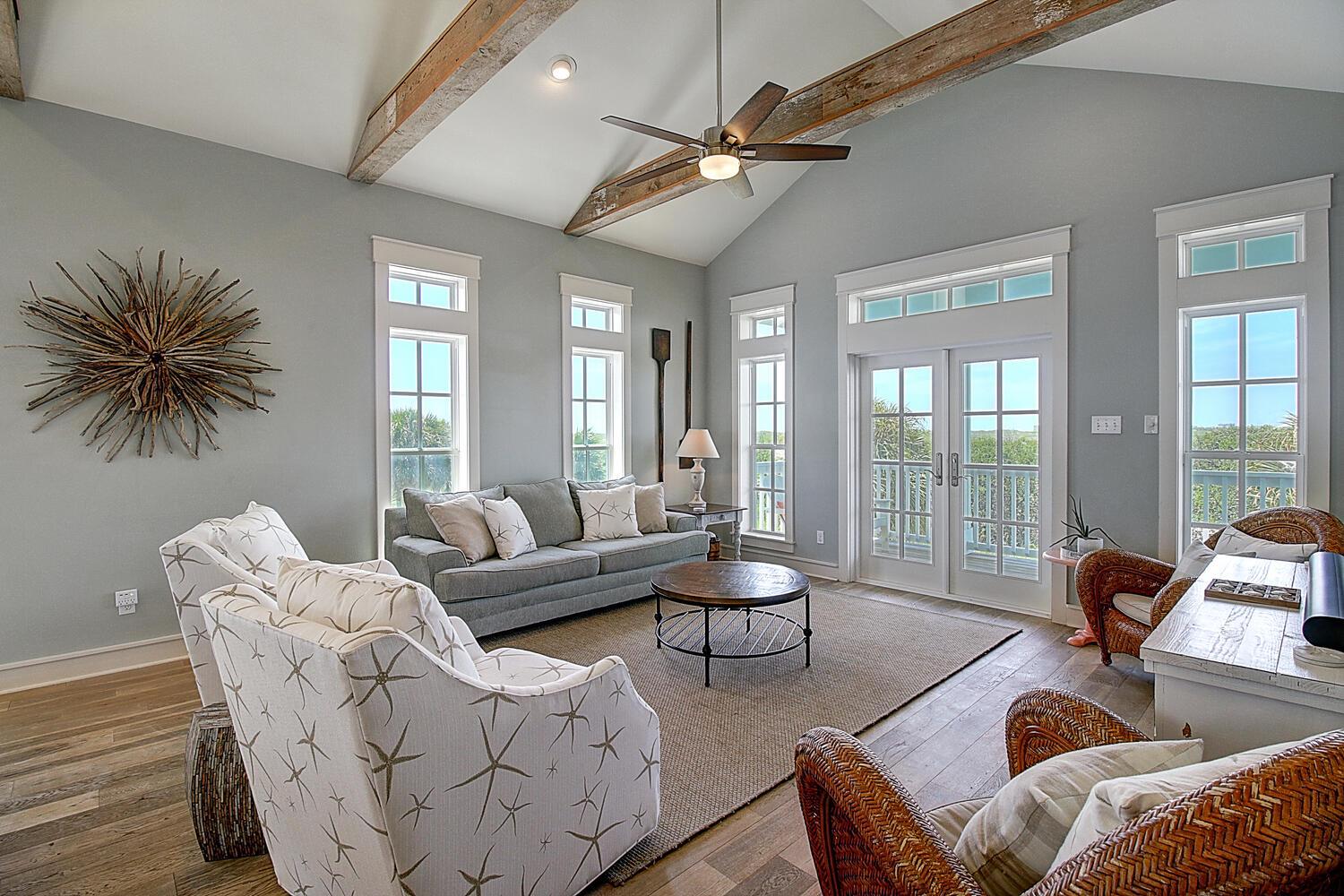 2nd Floor Living Area