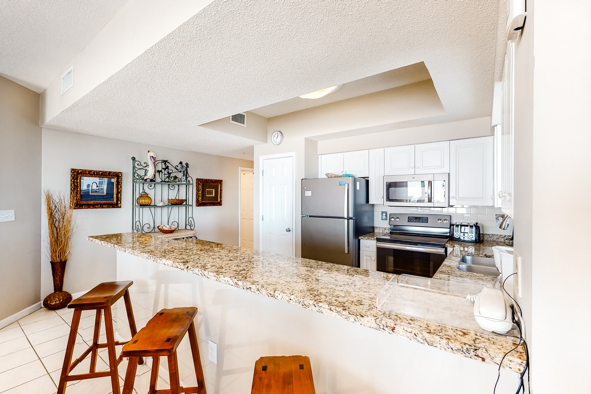 Majestic Sun A1001 5