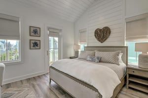 2nd Floor King Primary Suite