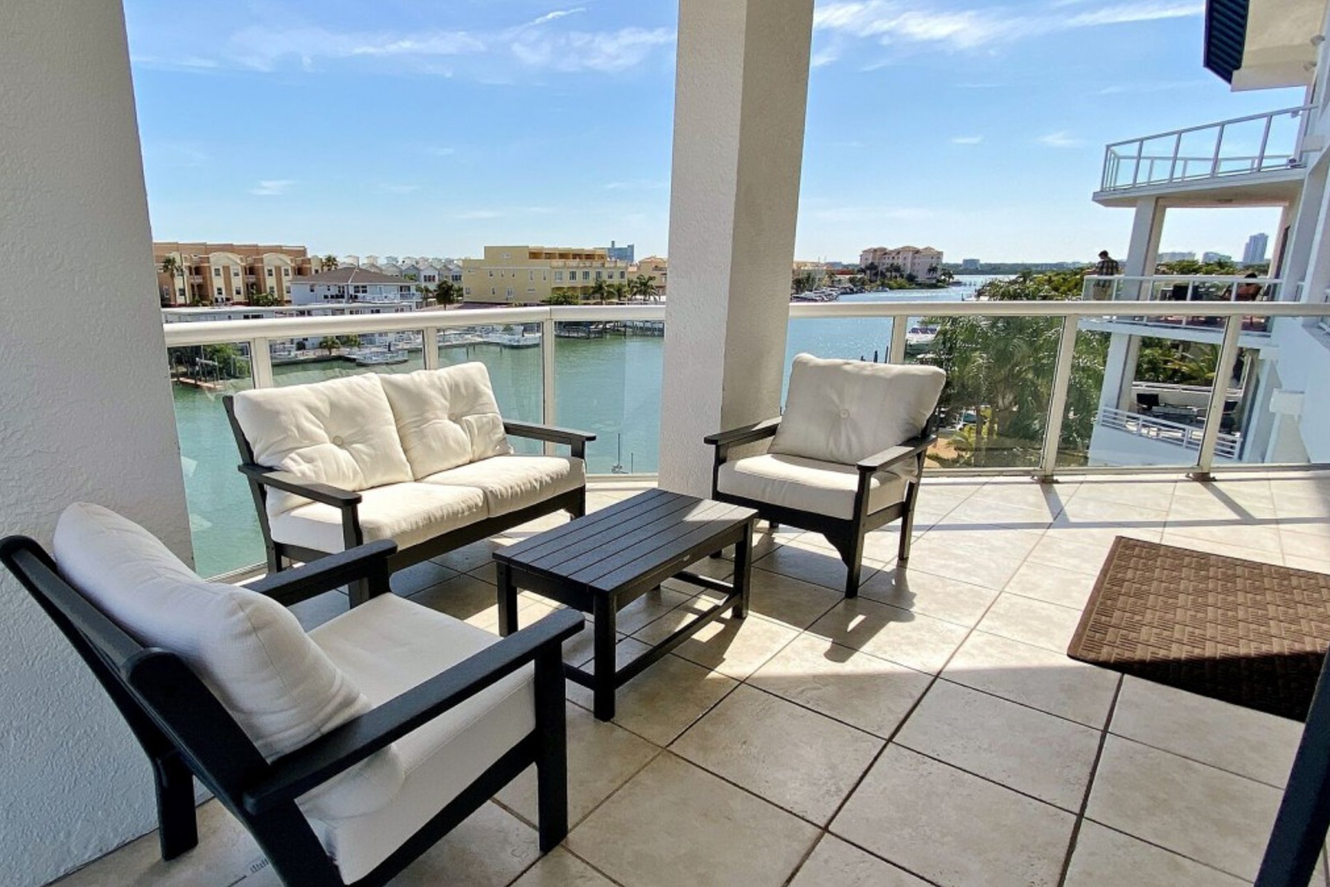 Sun West Palms 301 36