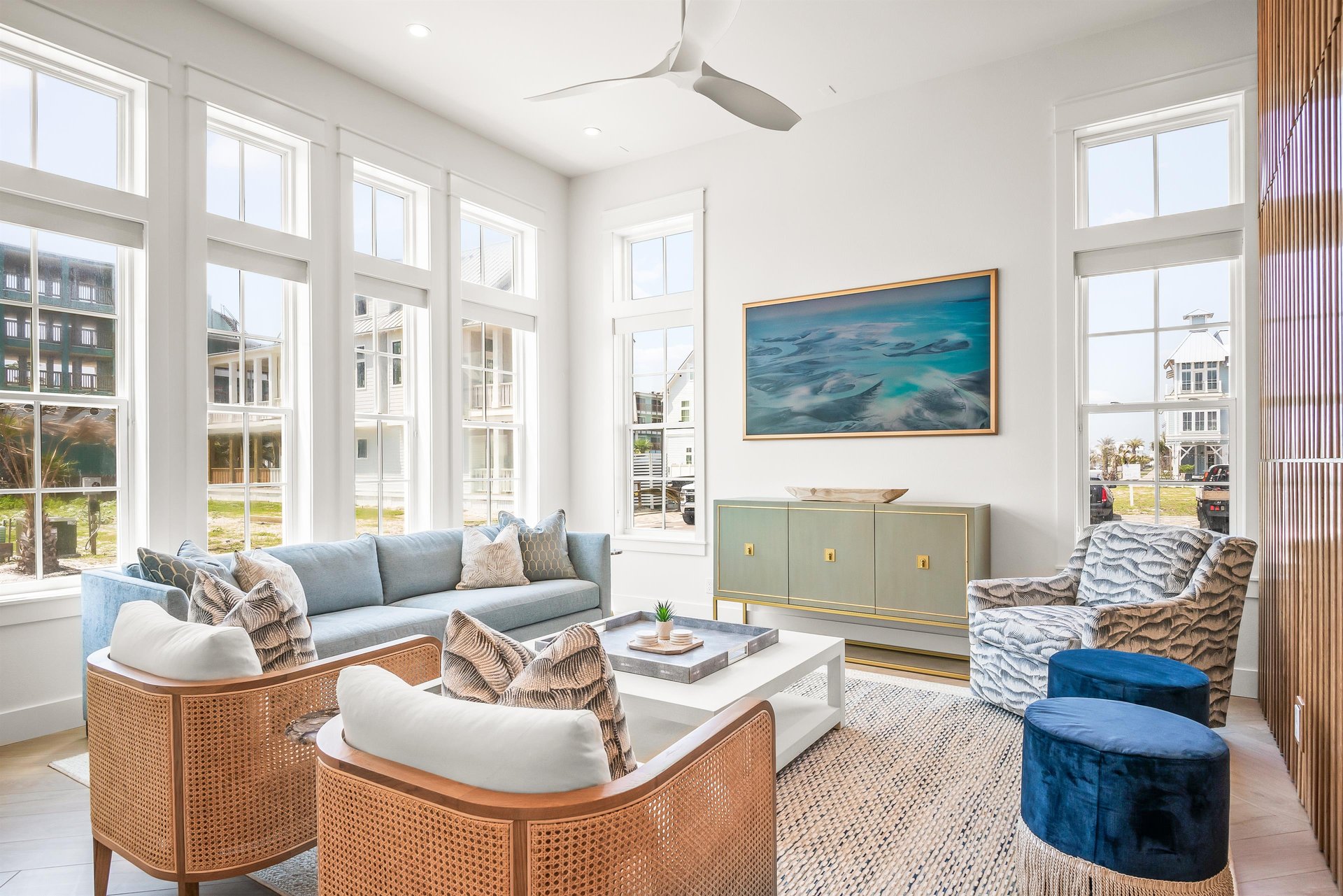 Main Living Room, 1st Floor