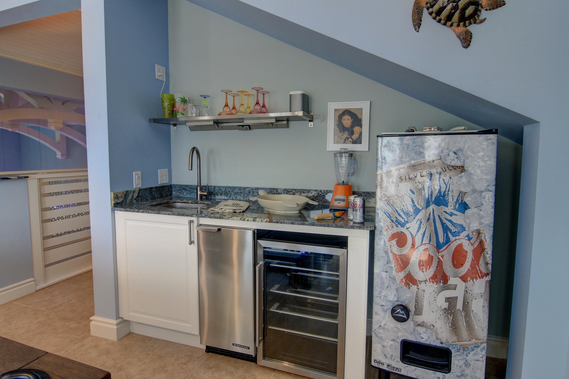 Game Room Wet Bar, 3rd Floor