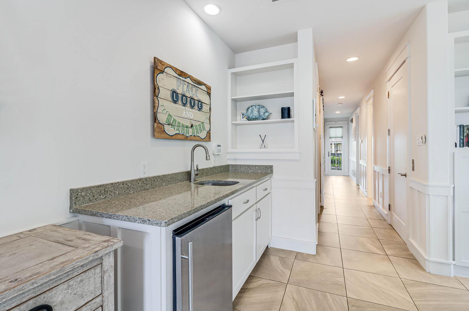 Living Area with Wet Bar, 1st Floor