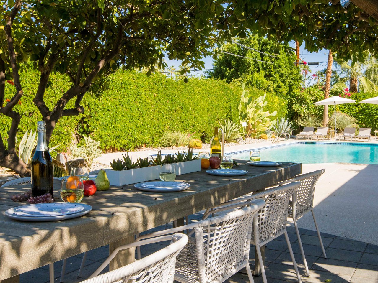 Fabulous outdoor dining