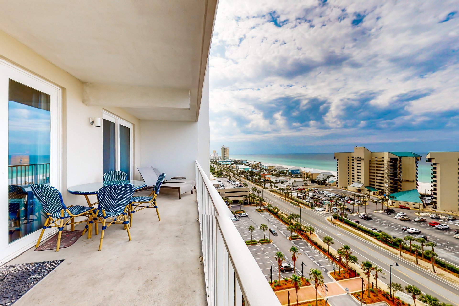 Laketown Wharf 1125 22