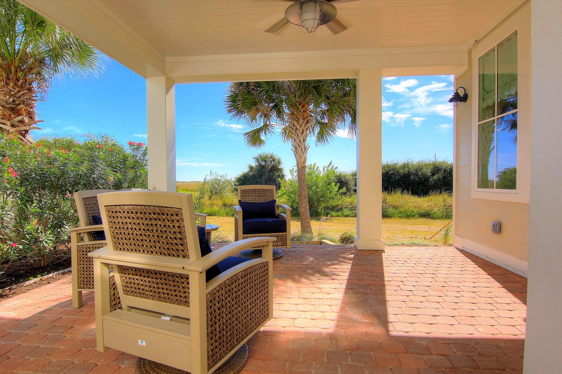 1st Floor, Patio