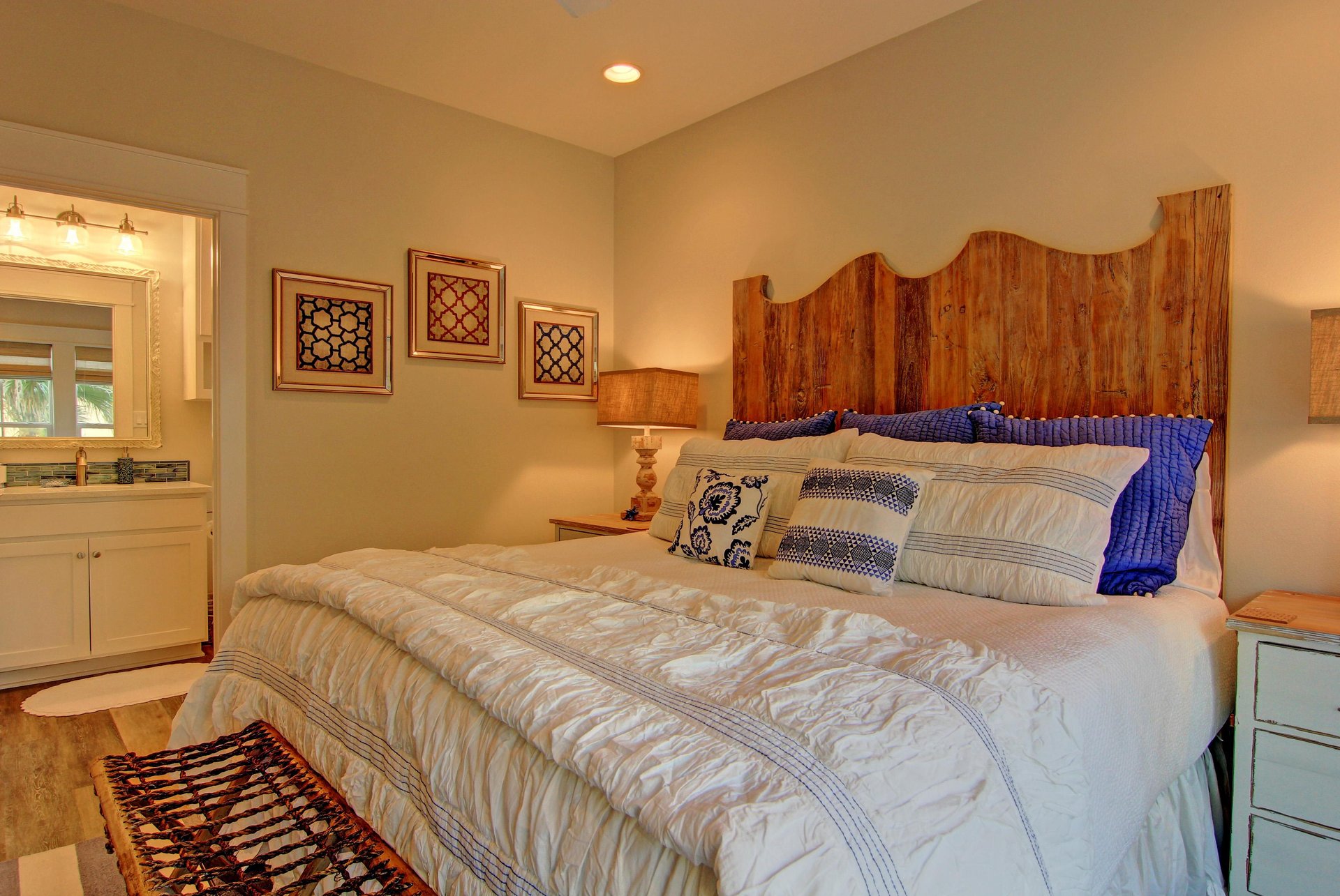 Fourth King Suite, 1st Floor