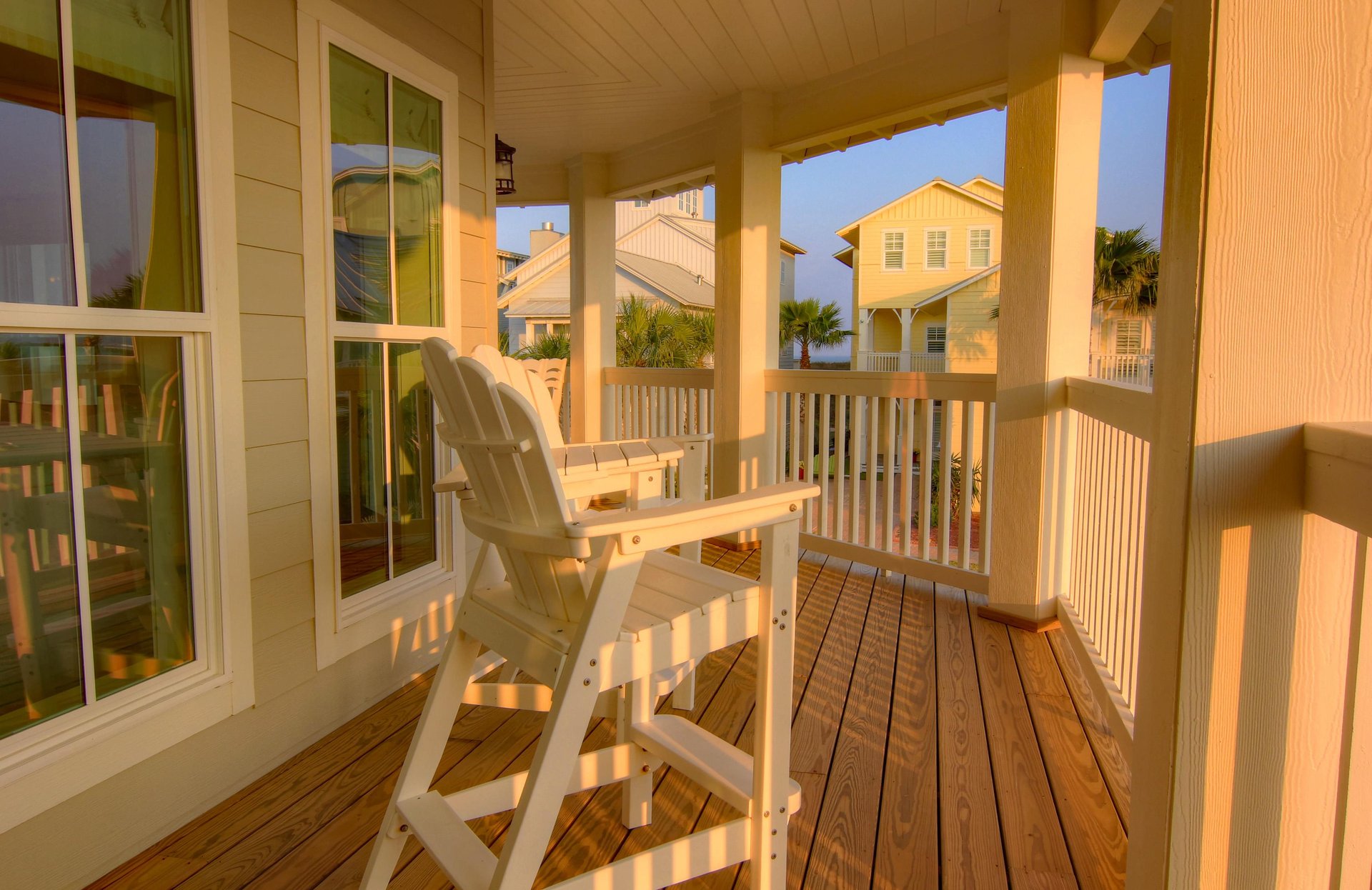 Shared Front Wrap Balcony at Sunset, 2nd Floor