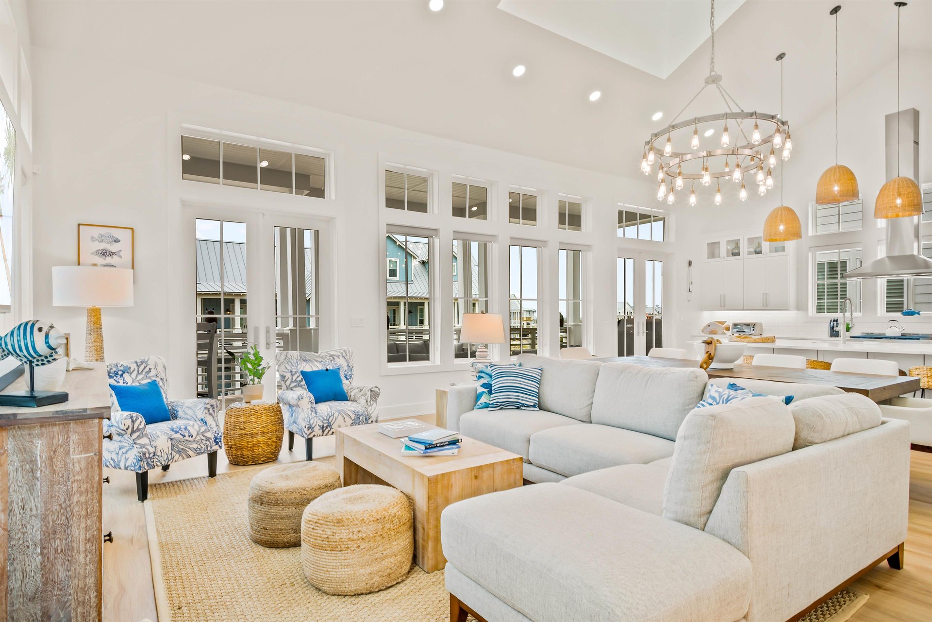 2nd Floor, Main Living Room