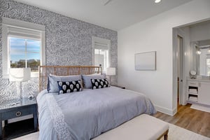 King Bedroom, 1st Floor