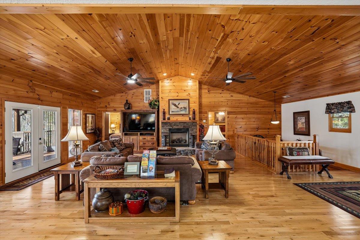 016Living Room
