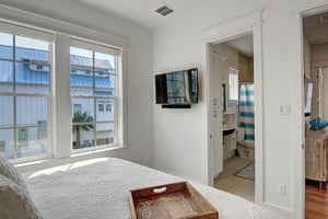 2nd Floor, Second King Room