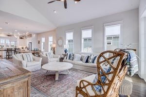 Living area, 2nd Floor