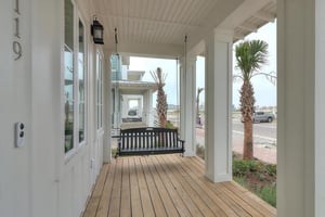 1st Floor, Front Porch