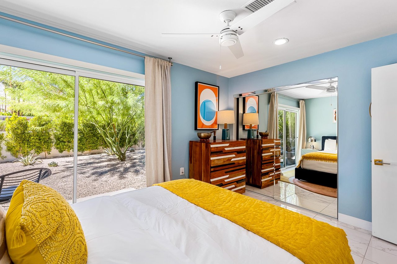 Guest bedroom