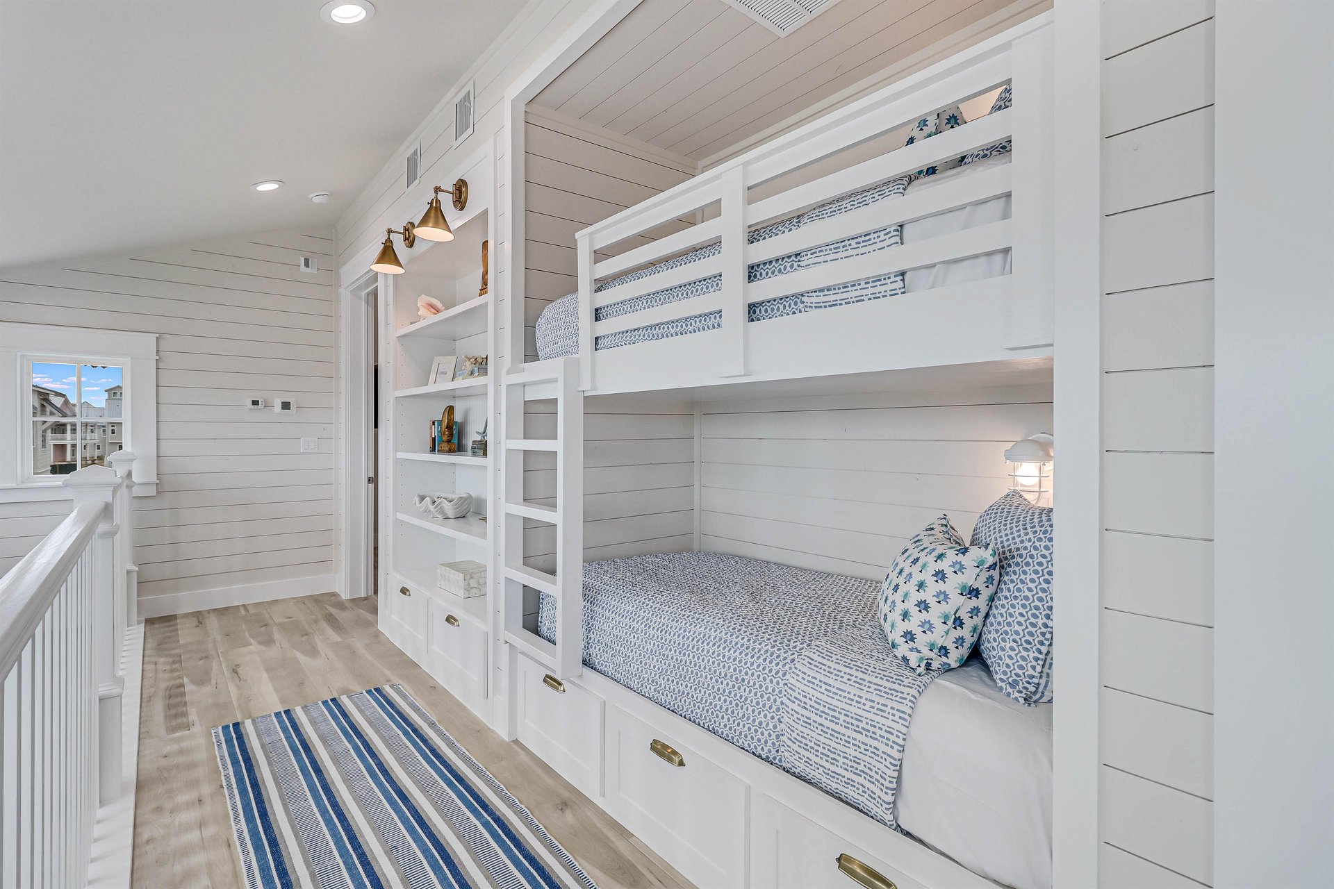 Hallway Twin Bunk, 2nd Floor