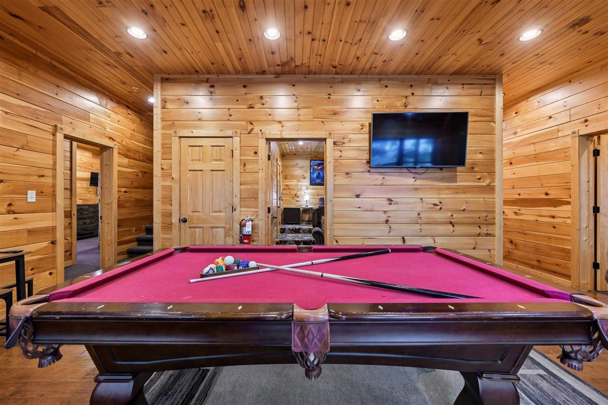 086Recreation Room