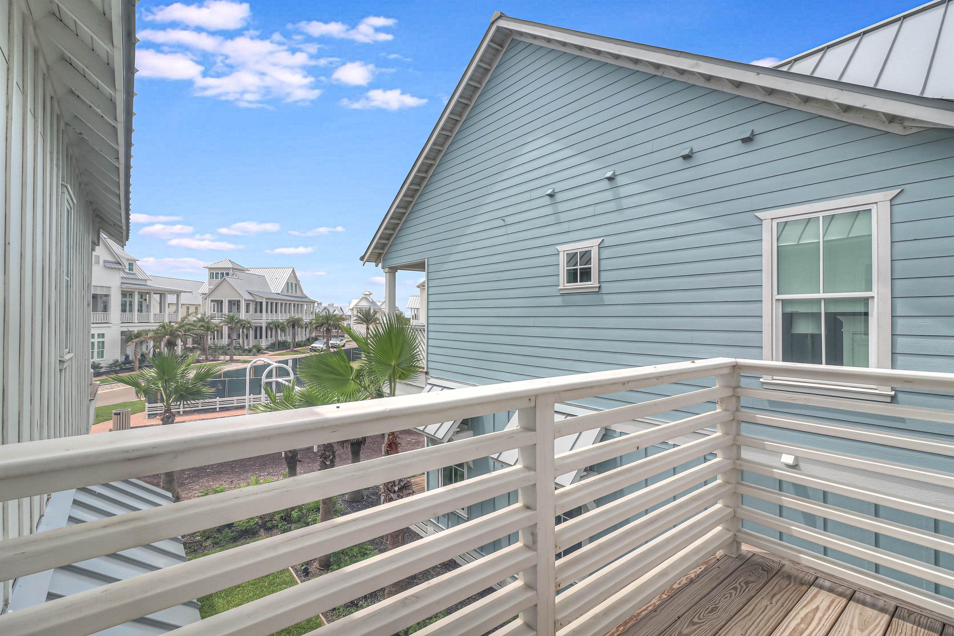 Second King Private Side Balcony, 2nd Floor